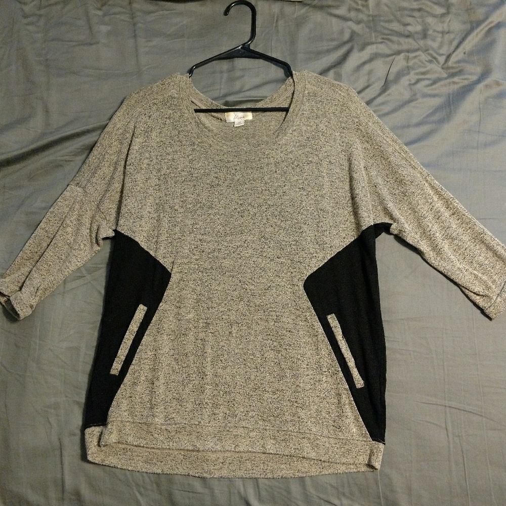 3/4 Sleeve Sweater w/ Pockets